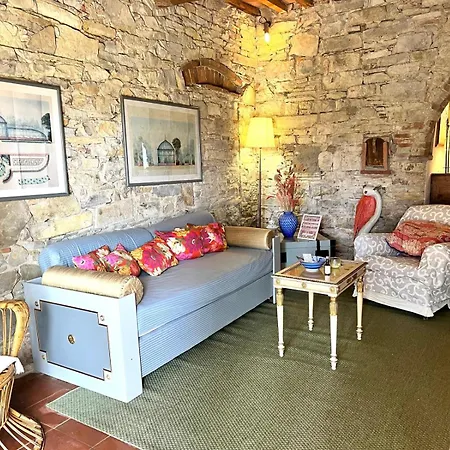 Casa Belvedere With Swimming Pool Tatil Evi *