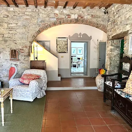 Casa Belvedere With Swimming Pool